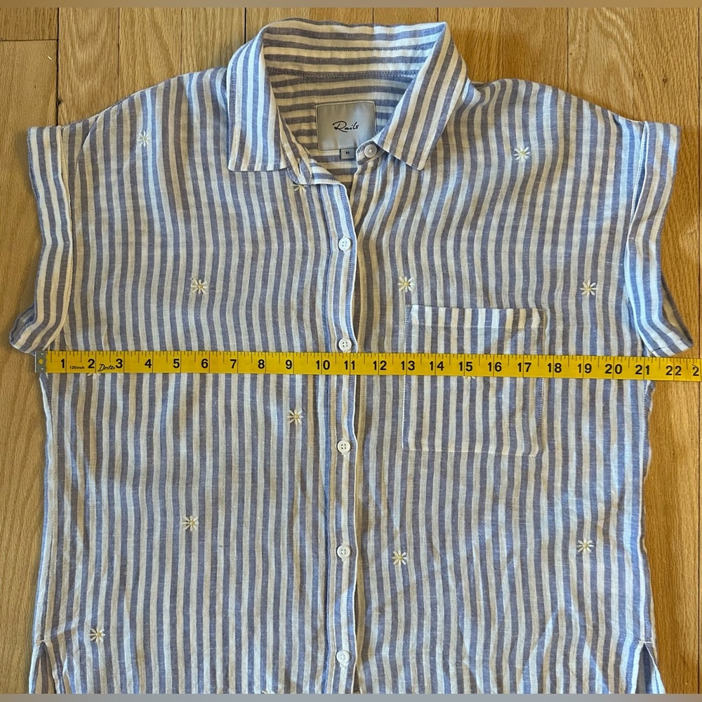 Rails Linen Blend Blue White Striped Embroidered Floral Cap-Sleeved Blouse, M - Picture 4 of 7
